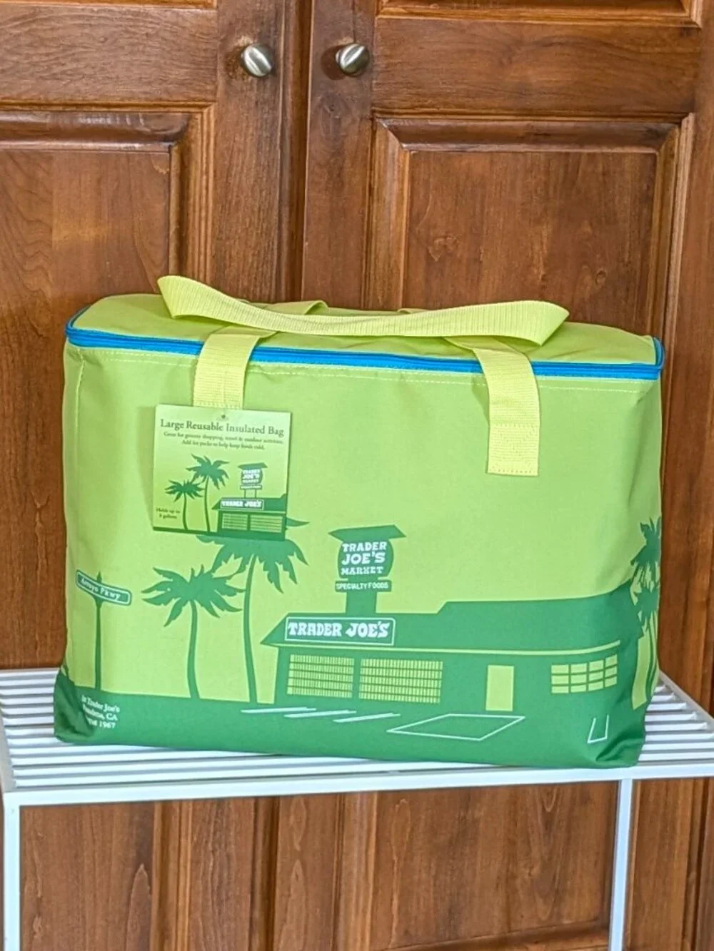 💚 Trader Joe’s large PALM GREEN Insulated Bag- New 2026